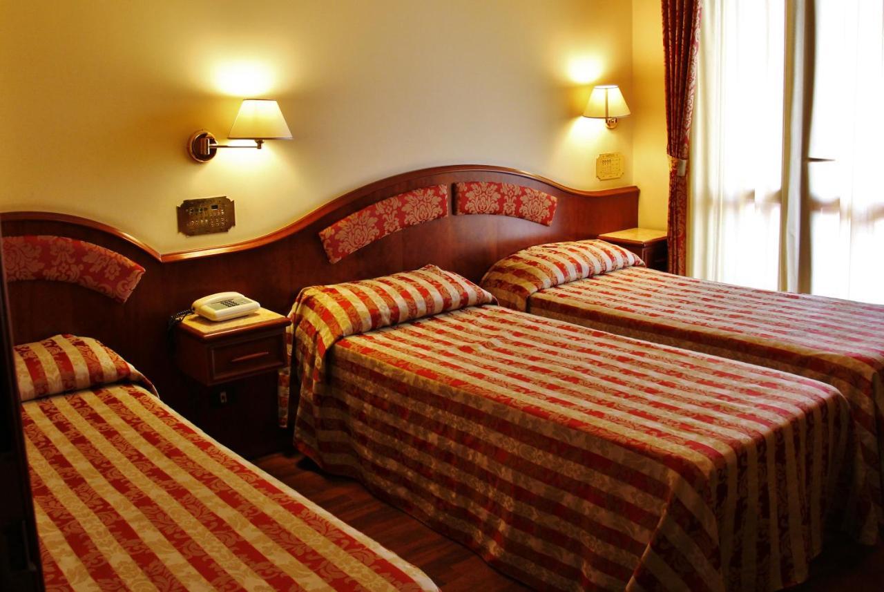 Hotel Valdaso เปดาโซ ภายนอก รูปภาพ